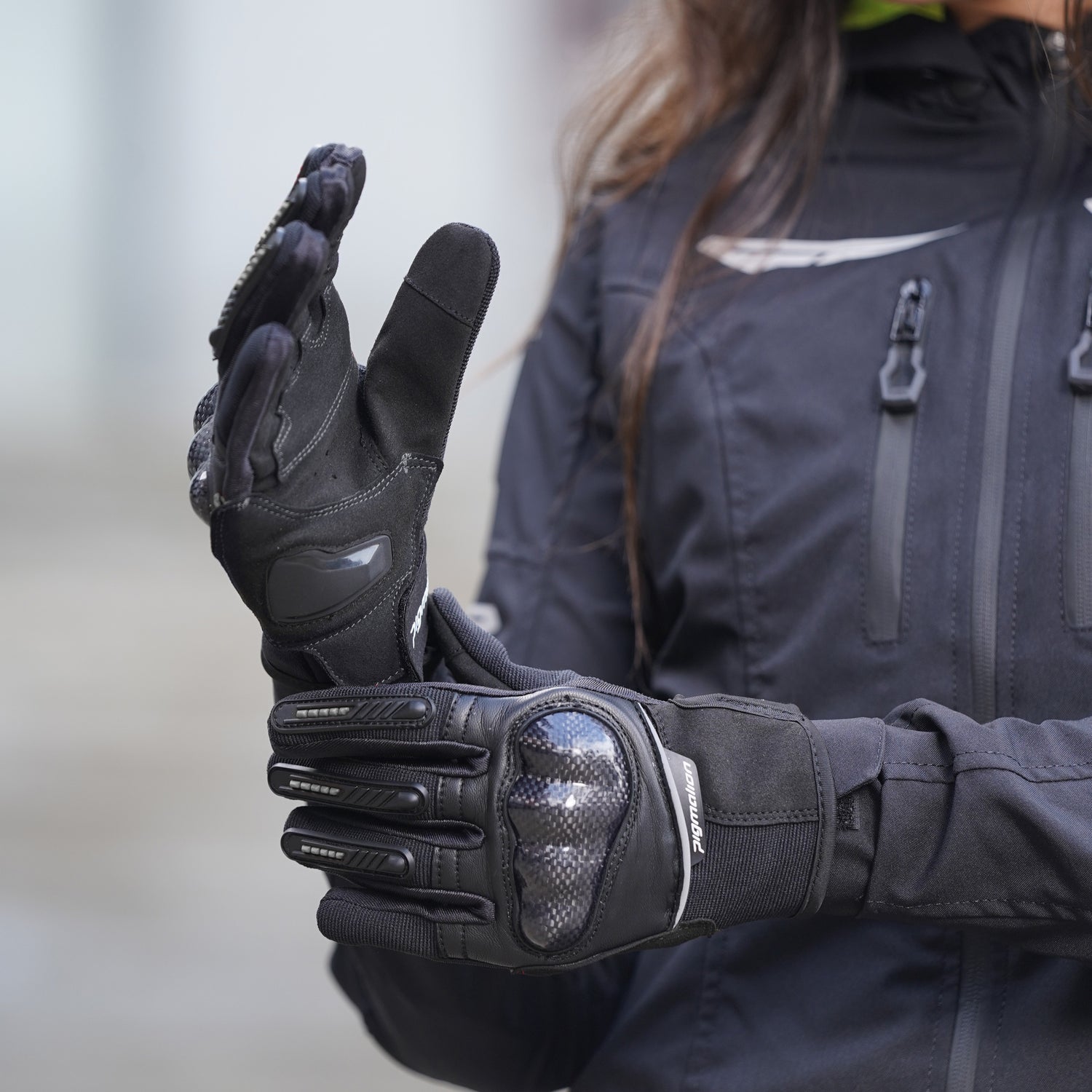 Guantes protección para moto Vortex gris fibra de carbono Pigmalion