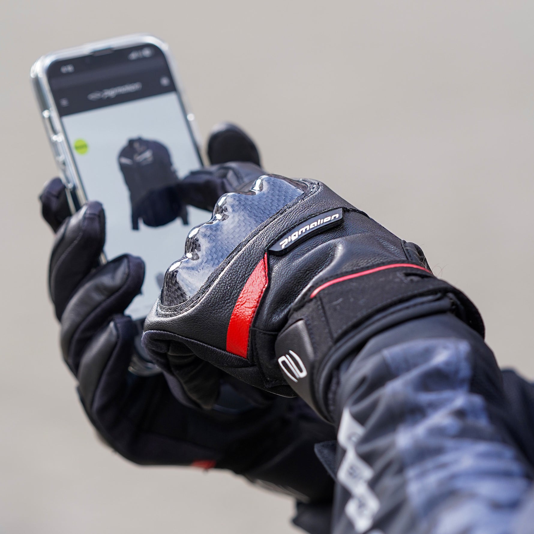 Guantes para moto protección Raptor rojo cuero fibra carbono Pigmalion