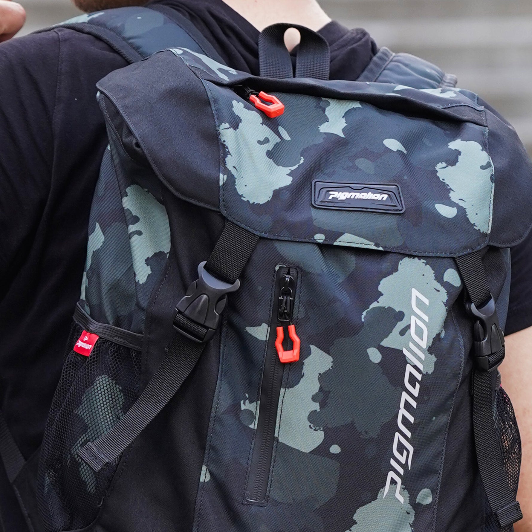 Motomorral impermeable camo verde 30L portacasco moto Pigmalion